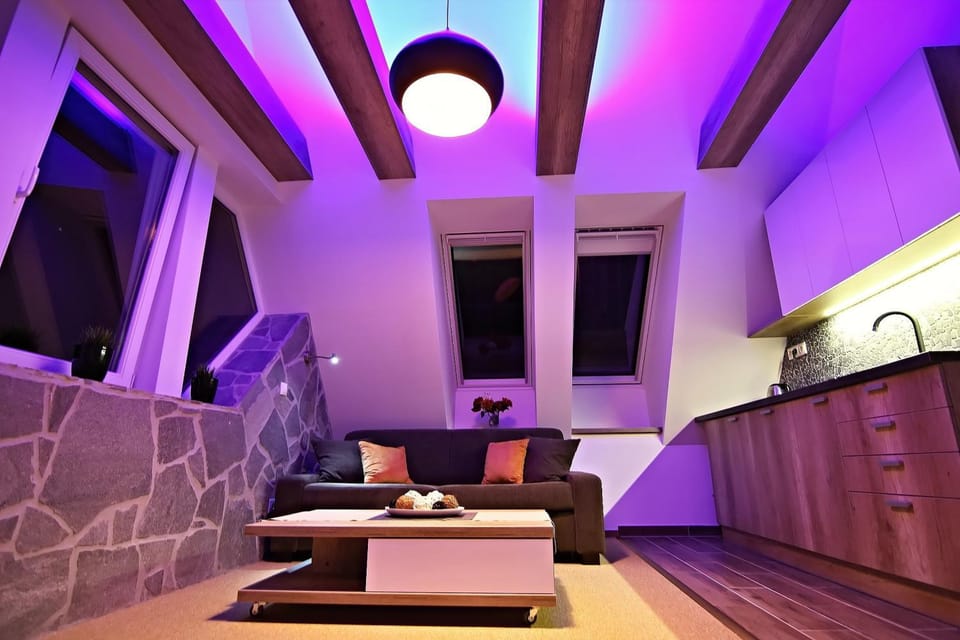 Other, Photo of the whole room