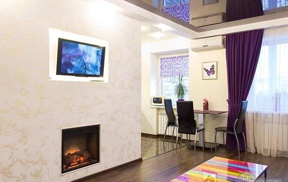 Kharkiv Center Apartment on Hoholya Str, Poetry square Apartment in Kharkiv