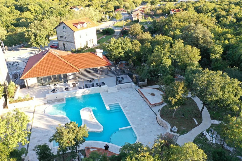 Day, Bird's eye view, Swimming pool