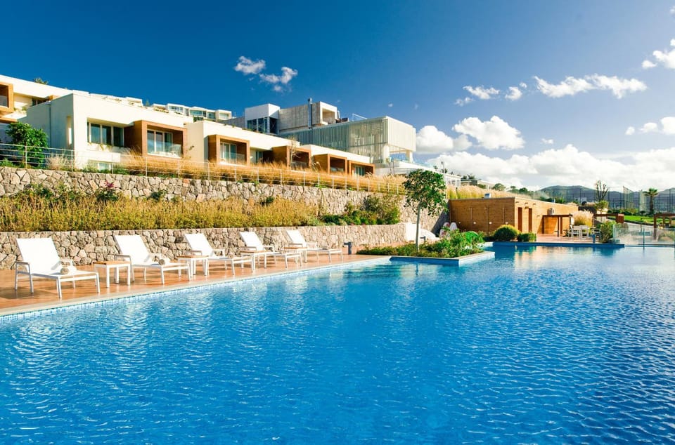 Beach, Swimming pool