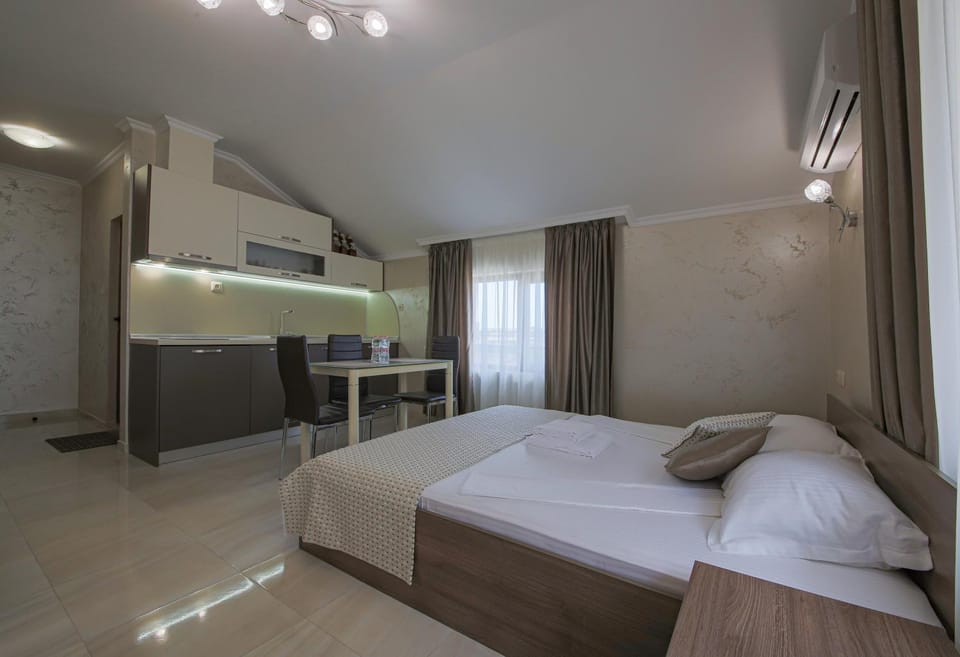 Guesthouse Phoenix Bed and Breakfast in Varna Province