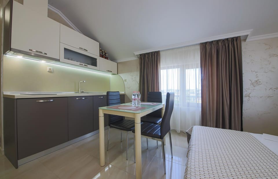 Guesthouse Phoenix Bed and Breakfast in Varna Province
