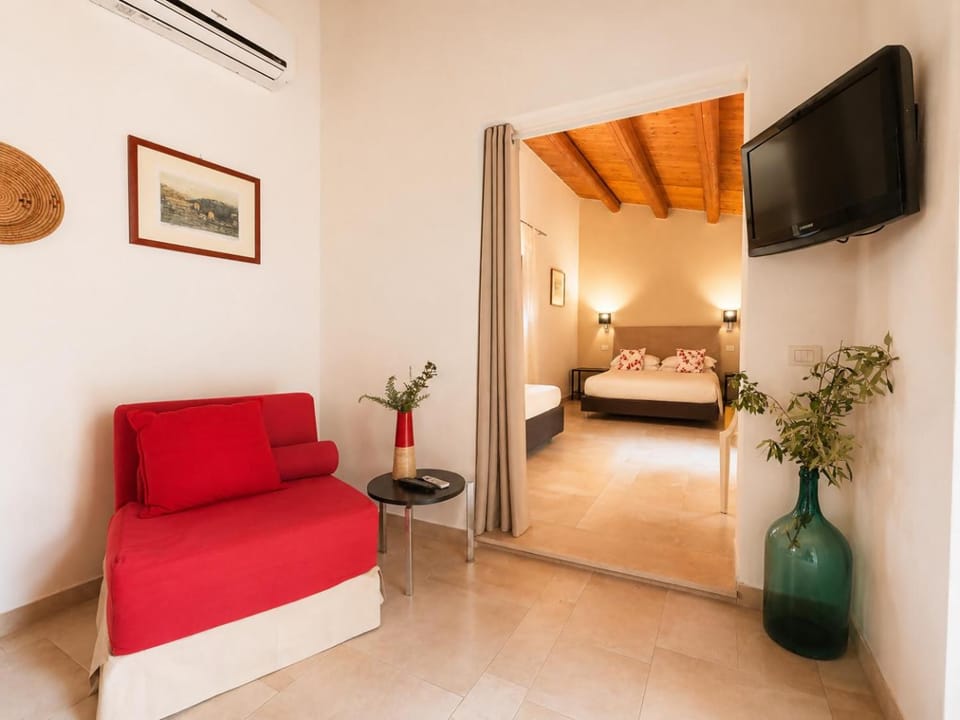 TV and multimedia, View (from property/room), Bedroom