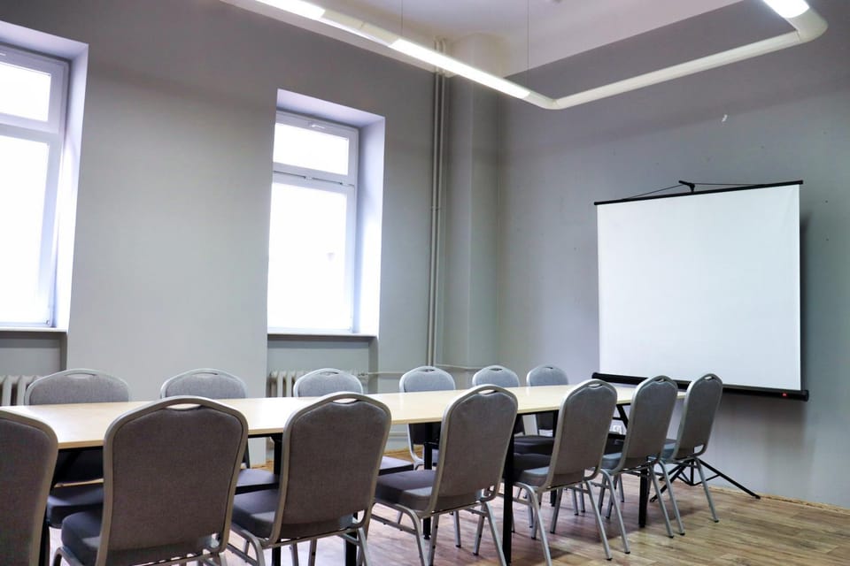 Meeting/conference room