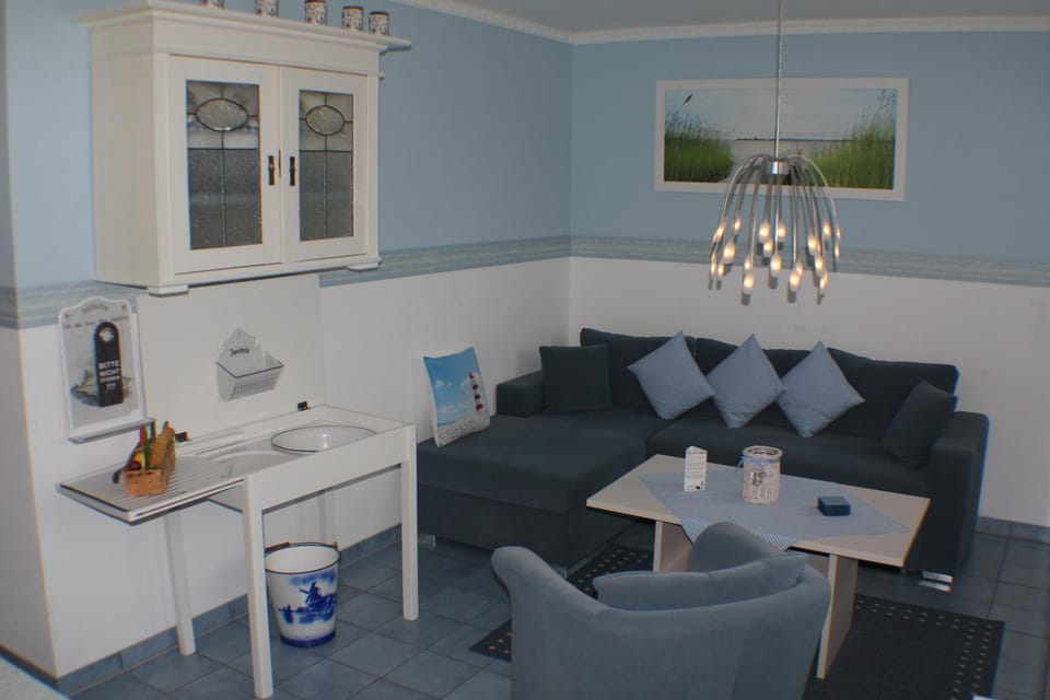 Decorative detail, Seating area