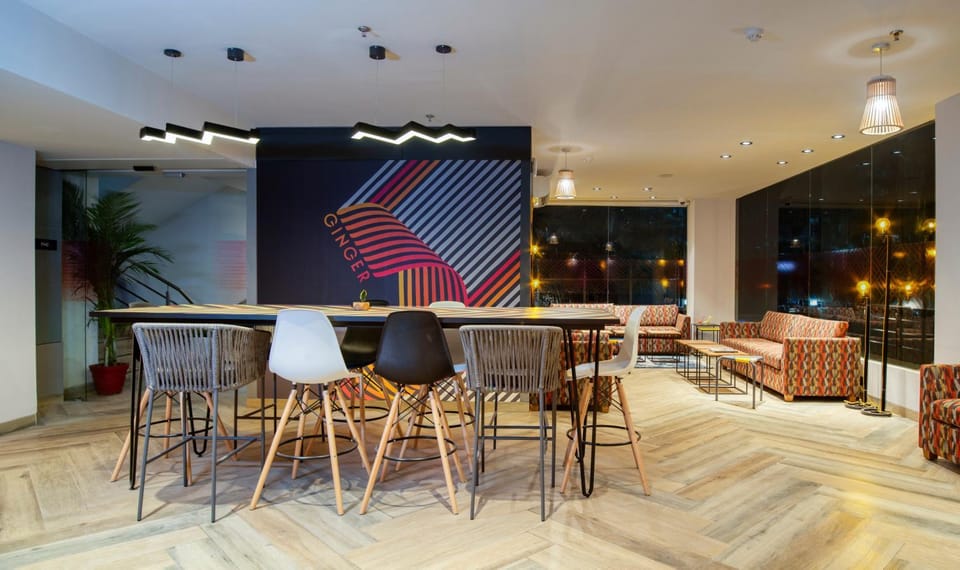 Communal lounge/ TV room