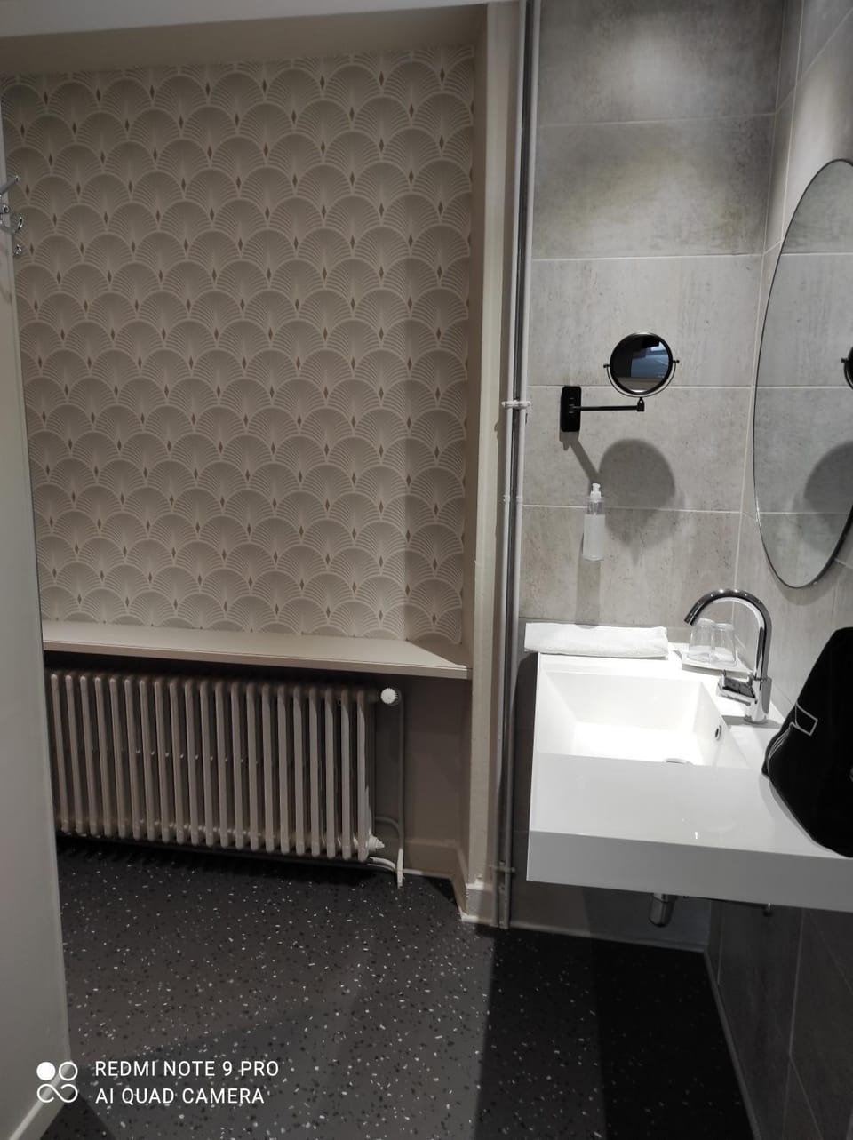 Logis Hôtel de Paris Hotel in Auvergne-Rhône-Alpes