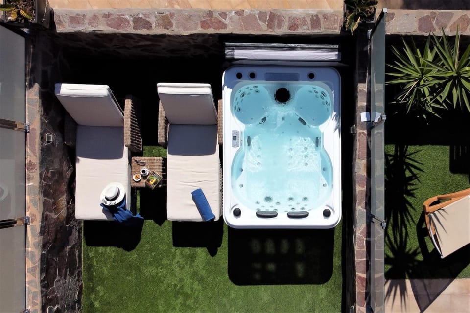Hot Tub, Balcony/Terrace, Spa and wellness centre/facilities