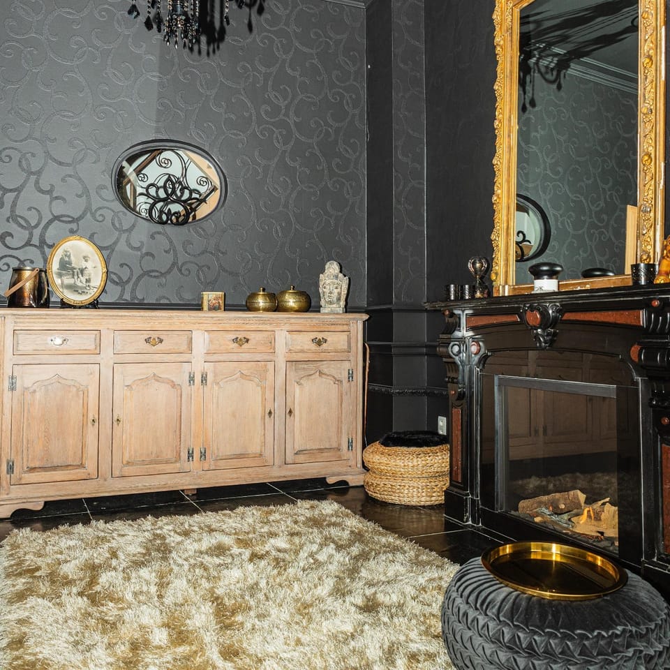 Koto Garden Suites Bed and Breakfast in Antwerp