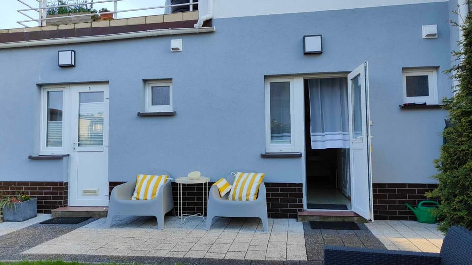 Property building, Garden