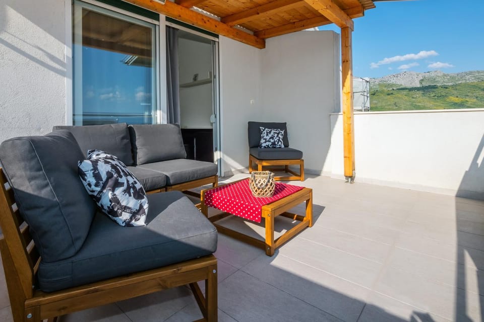 View (from property/room), Balcony/Terrace