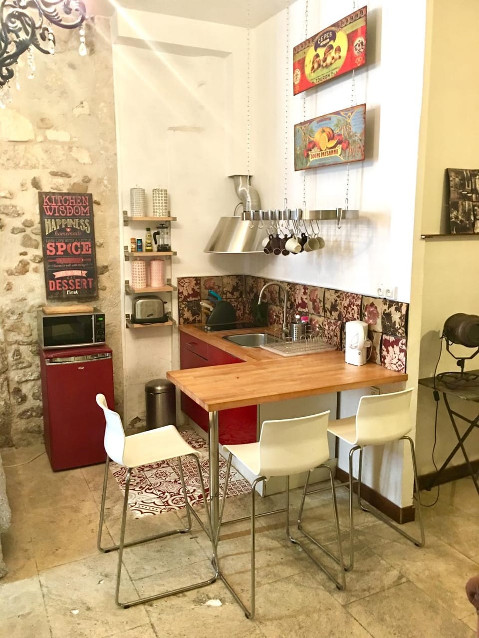 Kitchen or kitchenette, Food and drinks, Communal kitchen, Food