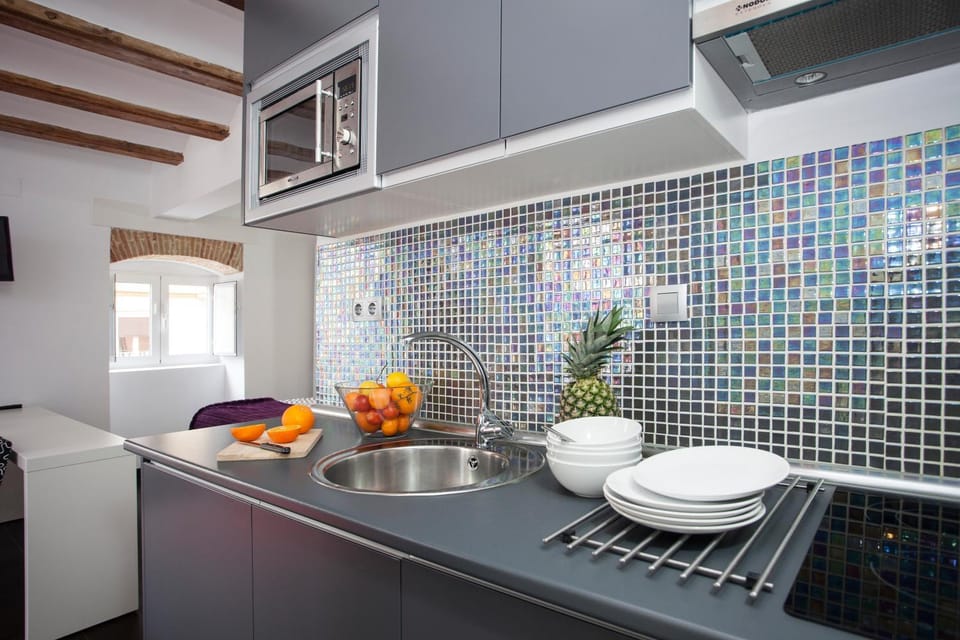 Coffee/tea facilities, Kitchen or kitchenette, Photo of the whole room, Drinks