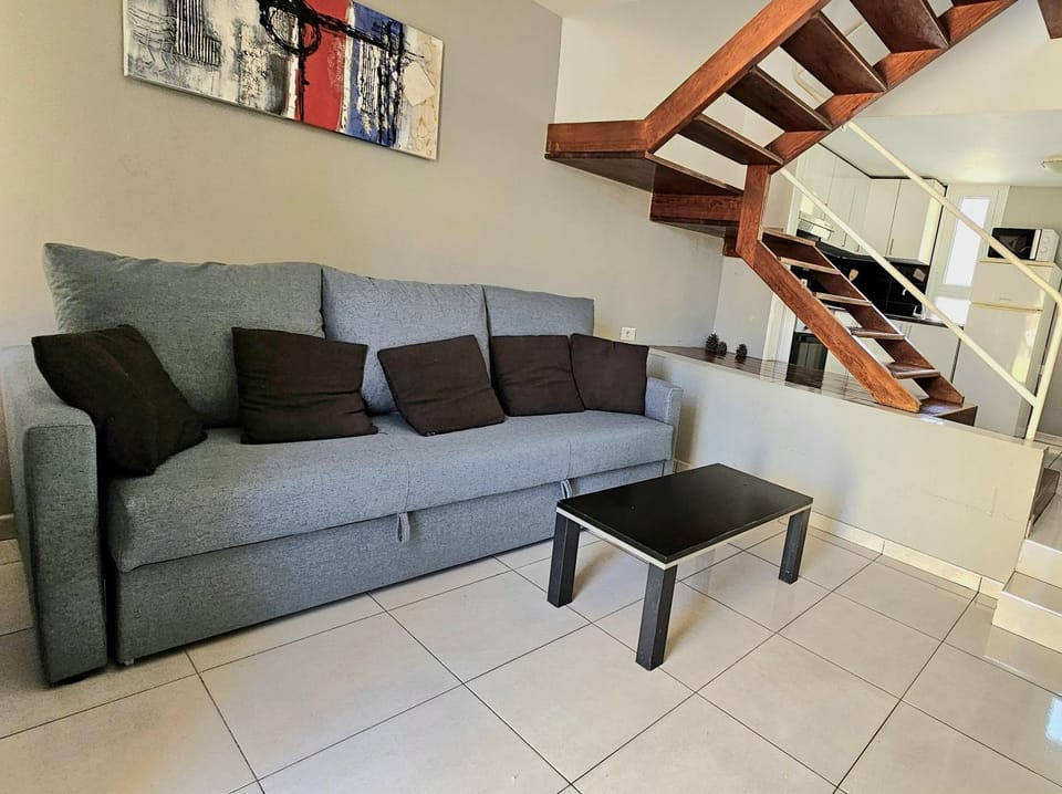 Duplex El Cortijo, LasAmericas Apartment in Playa de las Americas