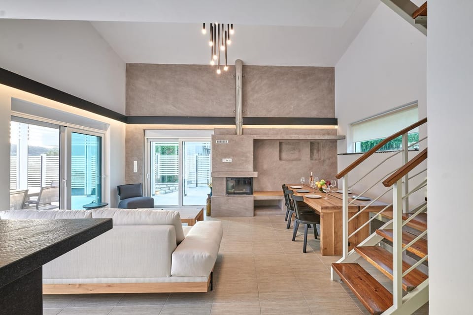 Living room, Photo of the whole room, Seating area, Dining area