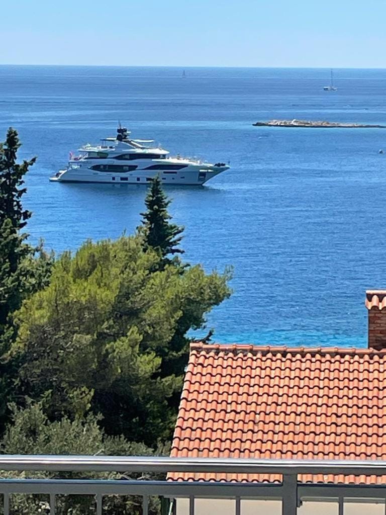 Holiday Home - Apartment Carmen House in Šibenik-Knin County, Croatia