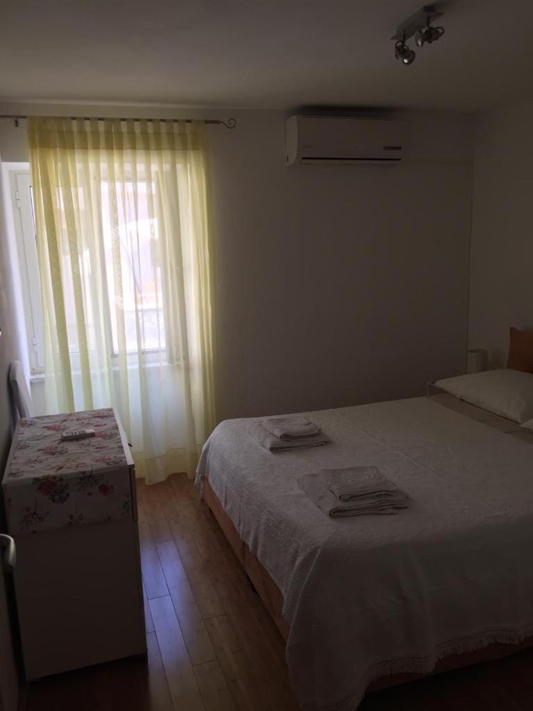 Apartment Elena Rooms Apartment in Split