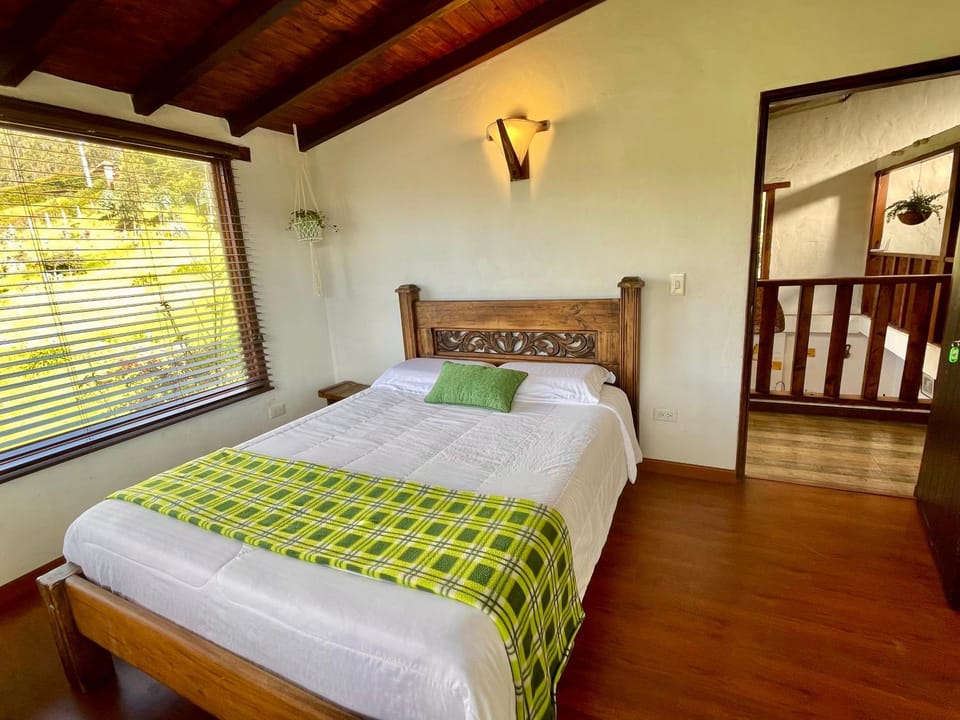 Hostal Casa Lantana Bed and Breakfast in Cundinamarca, Colombia