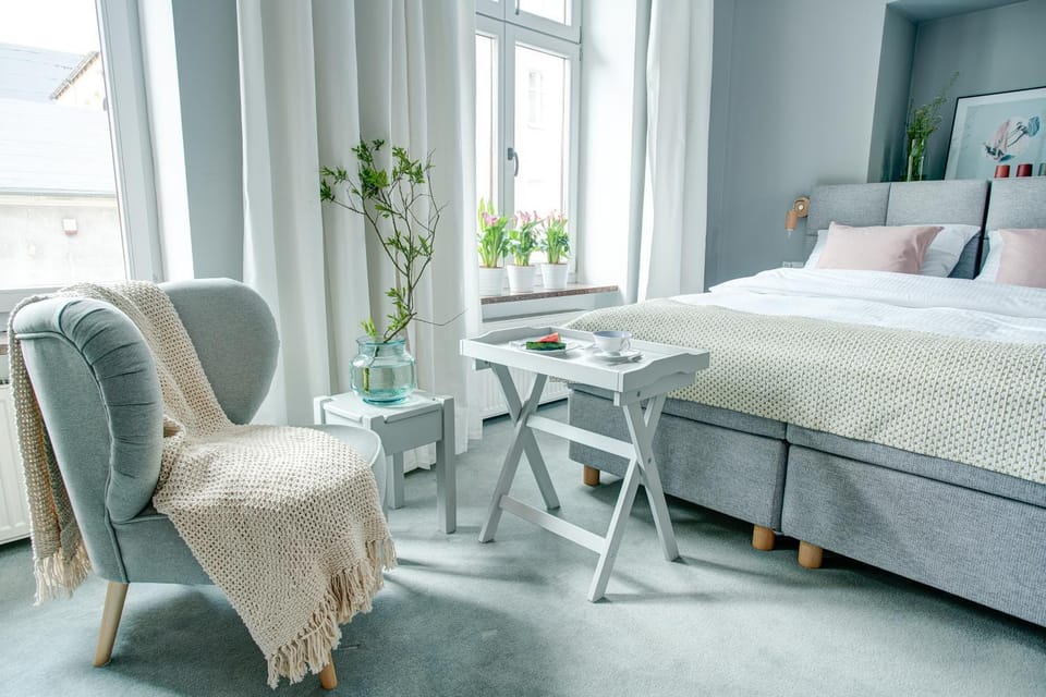 Bed, Photo of the whole room