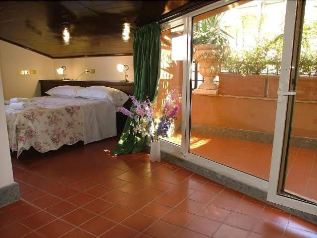 Hotel OKAPI Hotel in Rome