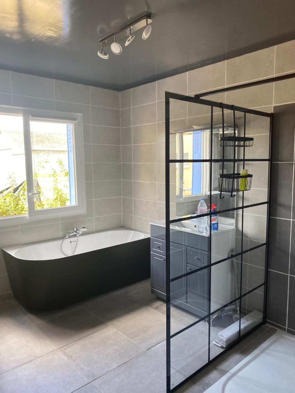 Bathroom, Bath