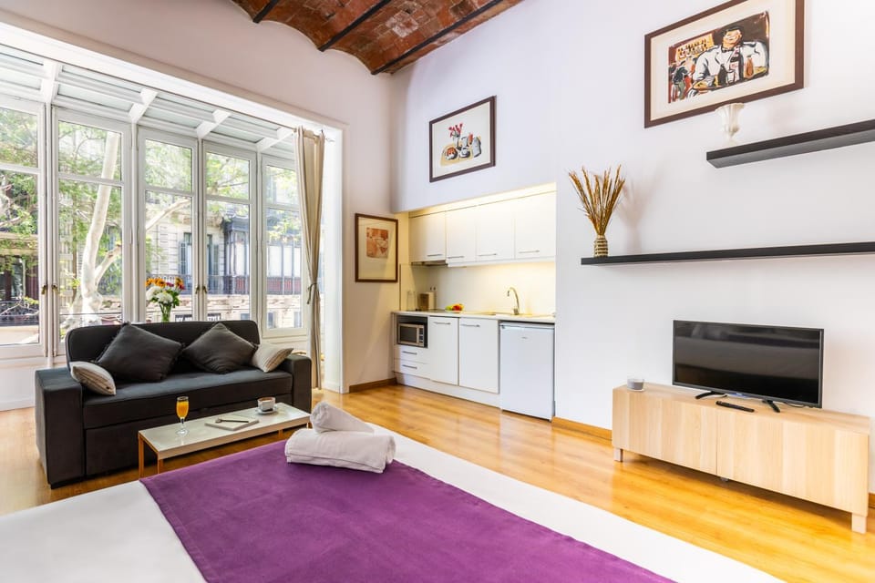 Kitchen or kitchenette, Living room