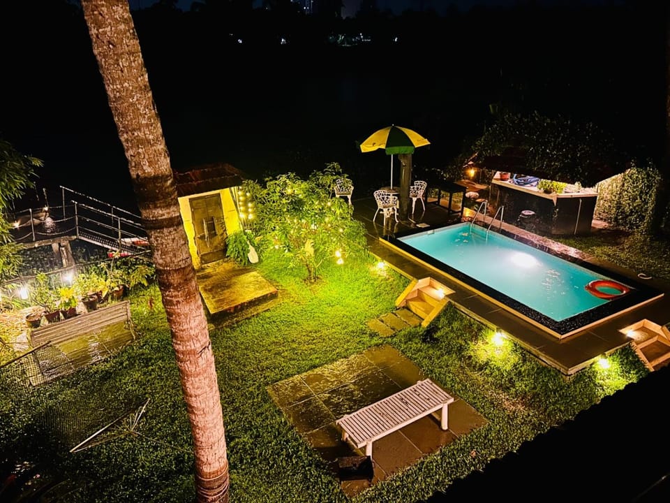 Pool view