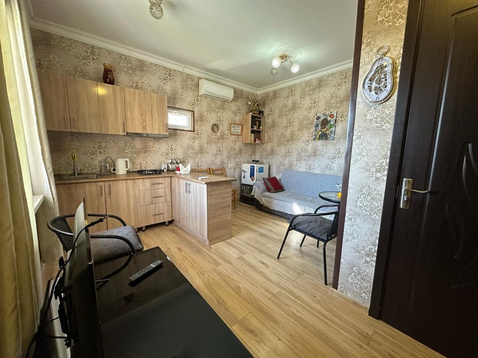 Amiran's Lake Bed and Breakfast in Tbilisi, Georgia
