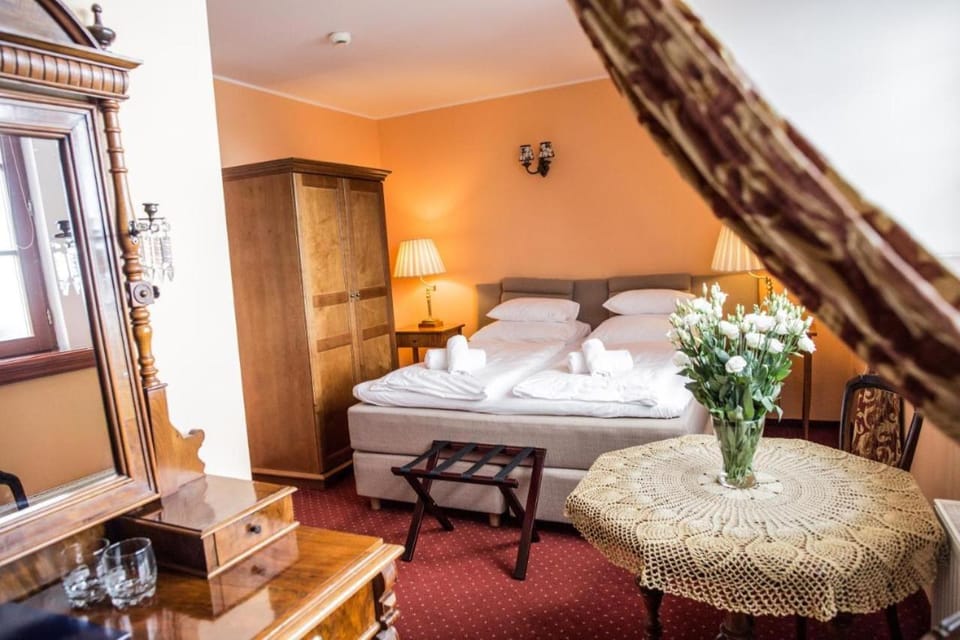 Pałac na Wodzie Hotel & SPA Apartment hotel in Lower Silesian Voivodeship