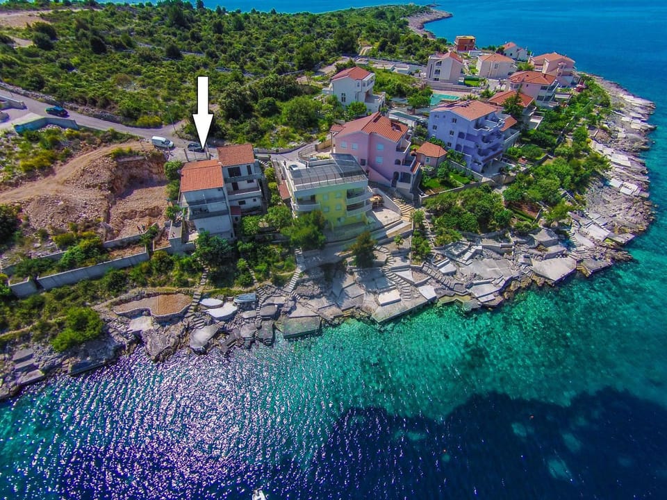 Property building, Day, Bird's eye view, Beach, City view, Sea view