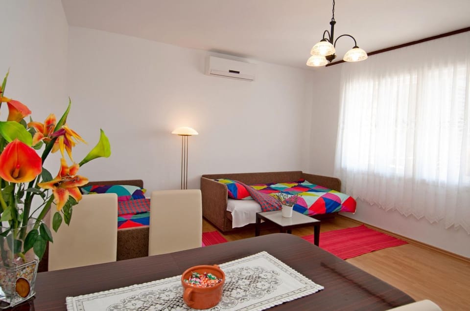 Living room, Living room