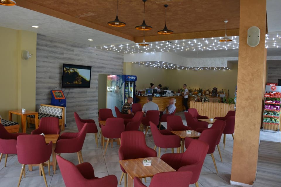 Lounge or bar