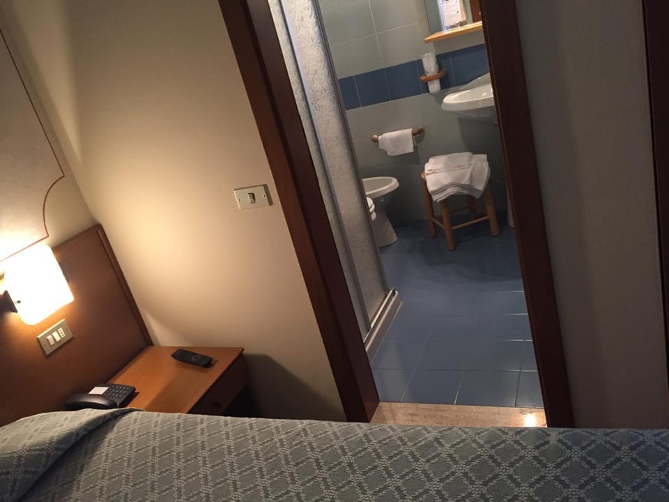 Shower, Bathroom, Bedroom