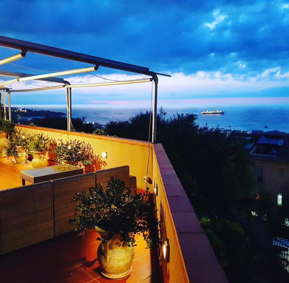 Seascape Terrace Apartment in Cefalu