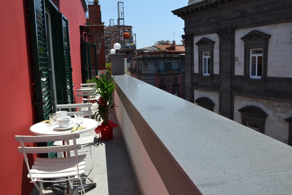 Day, Coffee/tea facilities, View (from property/room), Balcony/Terrace, City view