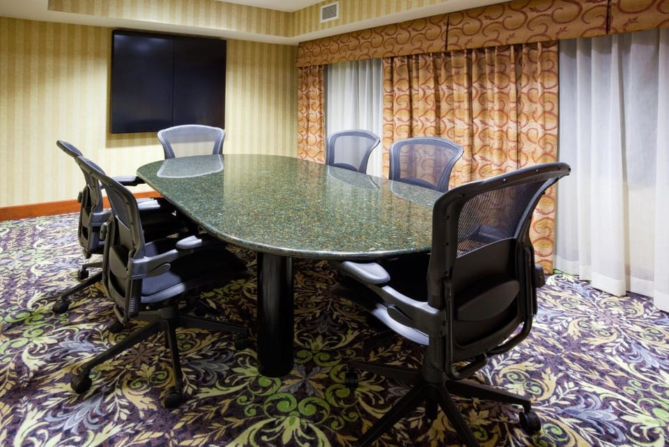 Meeting/conference room