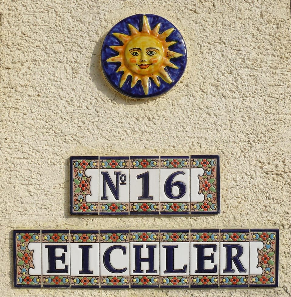 Facade/entrance, Property logo or sign