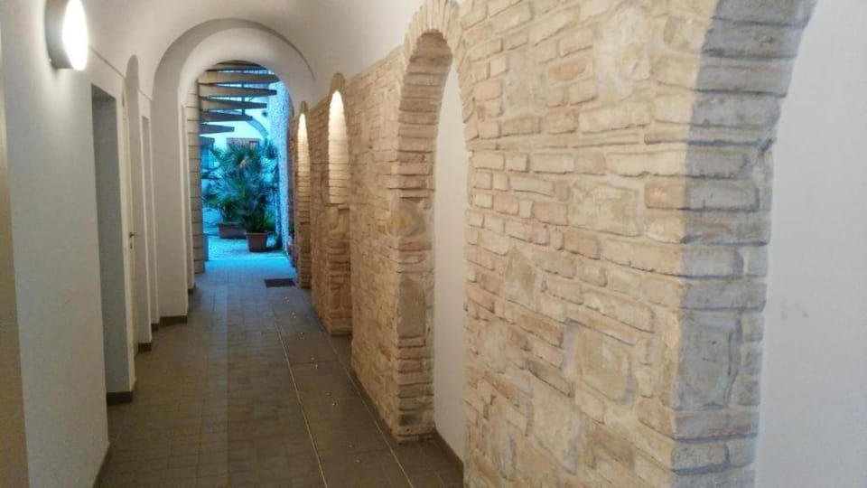 Inner courtyard view