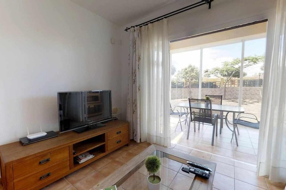 Anju villas, VILLA AT 100 METERS FAR OF THE BEACH Villa in Corralejo