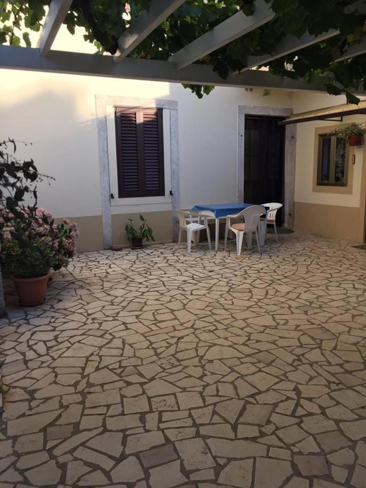 Guest House Attilia Bed and Breakfast in Cres