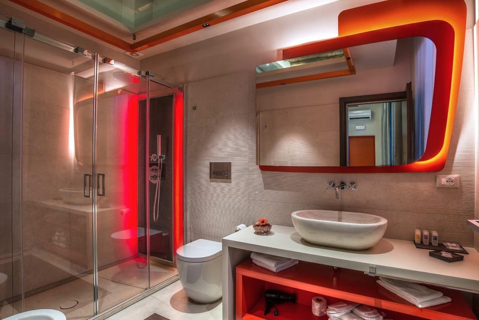 Shower, Toilet, Bathroom