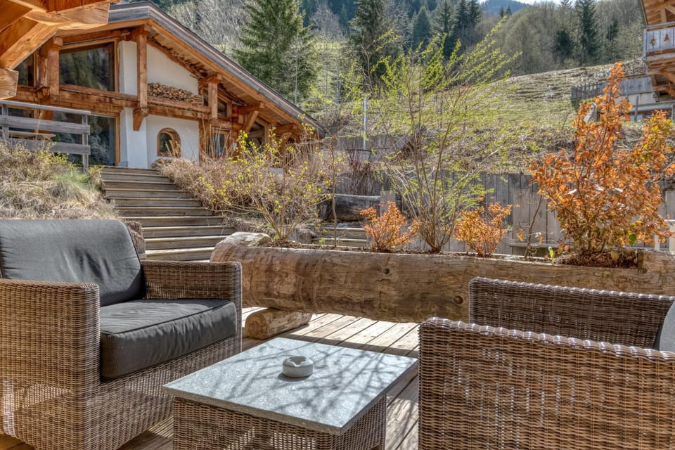 Patio, Natural landscape, View (from property/room), Balcony/Terrace, Living room, Seating area