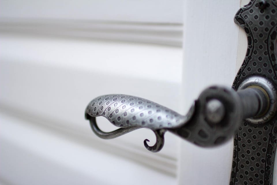 Balcony/Terrace, Decorative detail