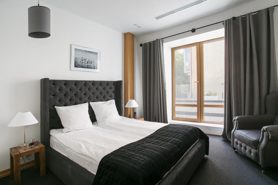 Bed, Decorative detail, Bedroom