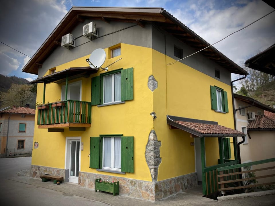 Farmhouse Cvetje Farm Stay in Friuli-Venezia Giulia