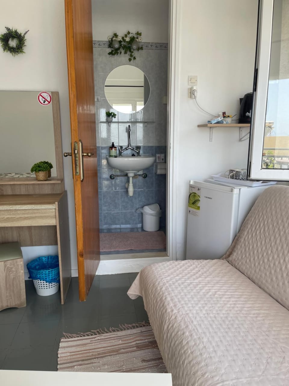 Toilet, Bathroom, Living room