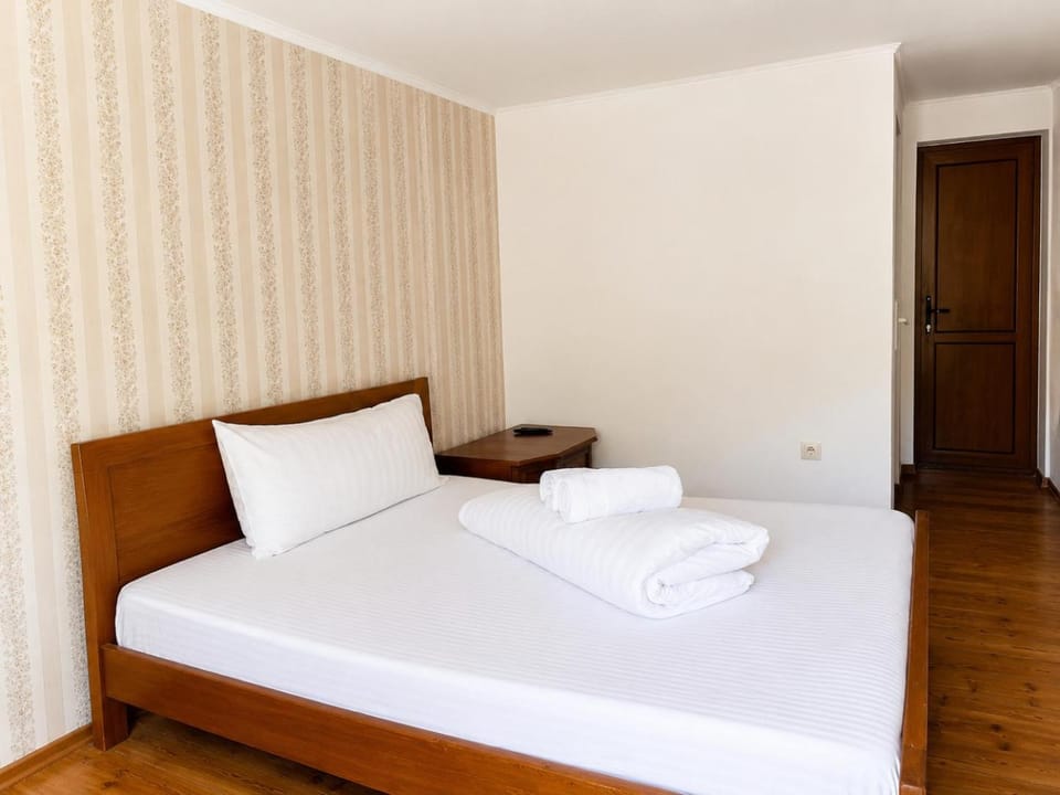 Pensiunea Hanzu Darius Farm Stay in Romania