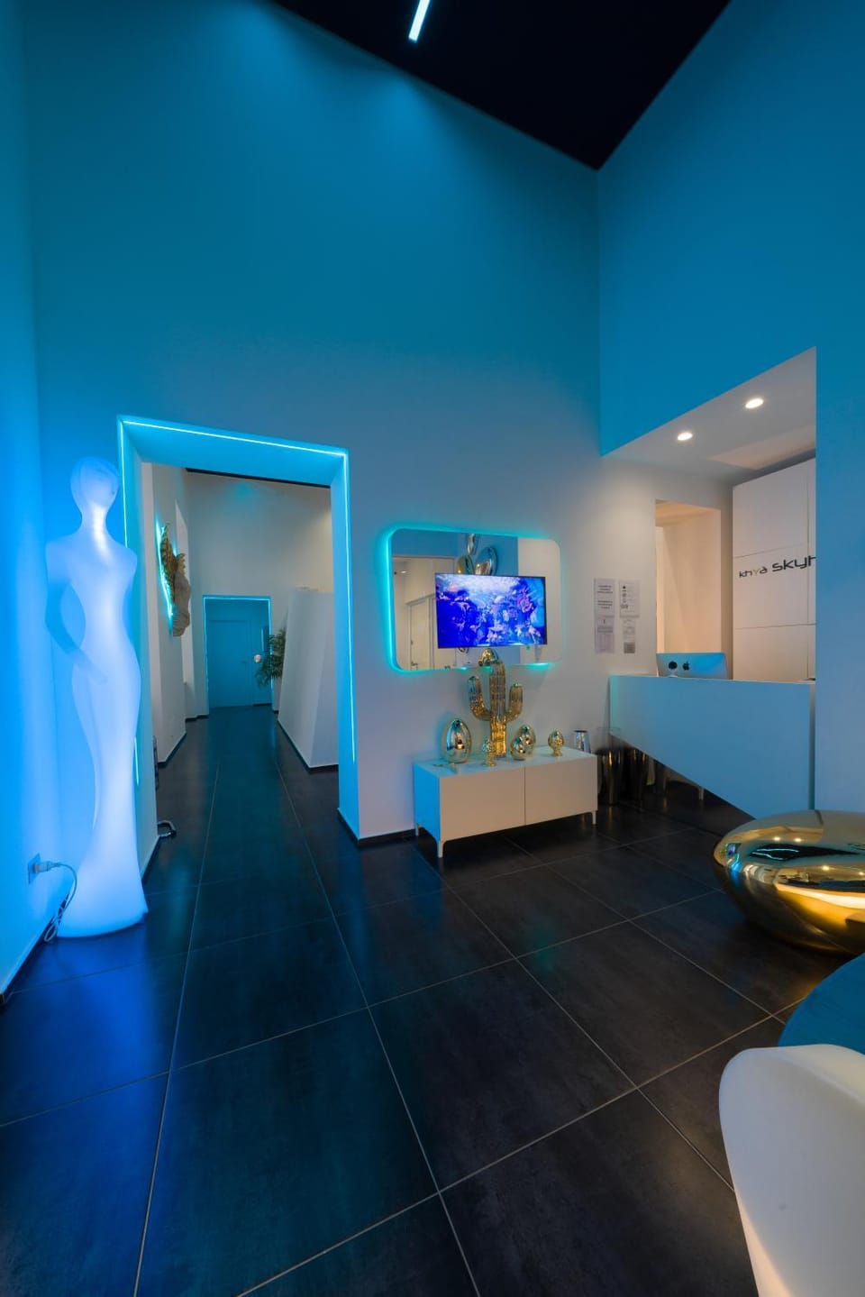 Skyhouse Chiaia Bed and Breakfast in Naples