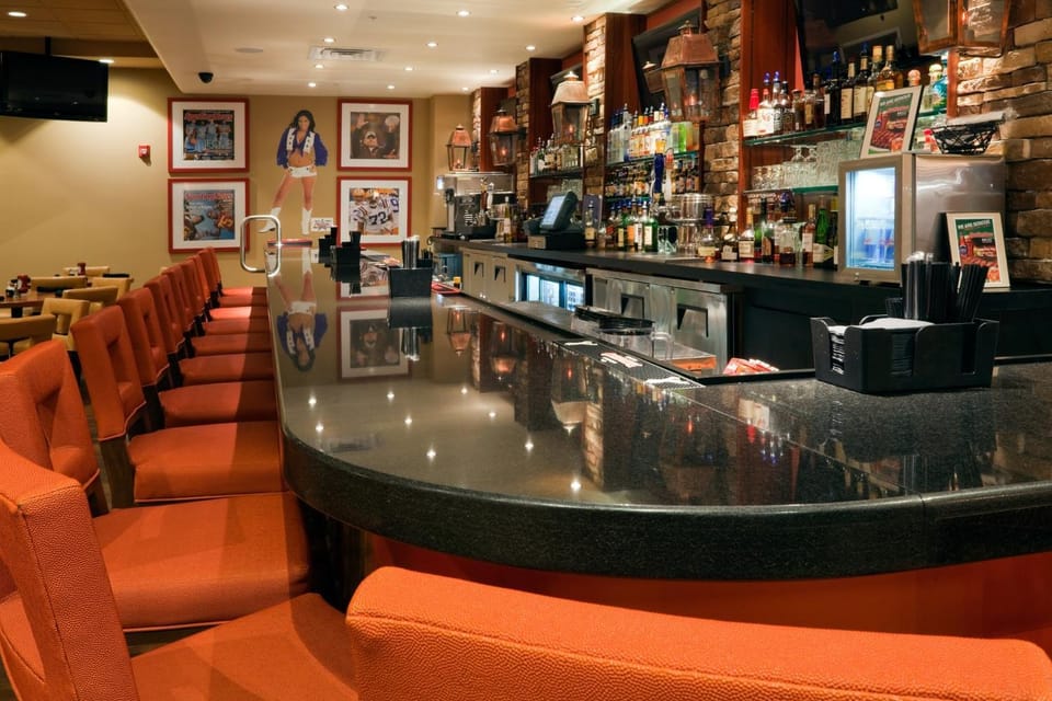 Lounge or bar