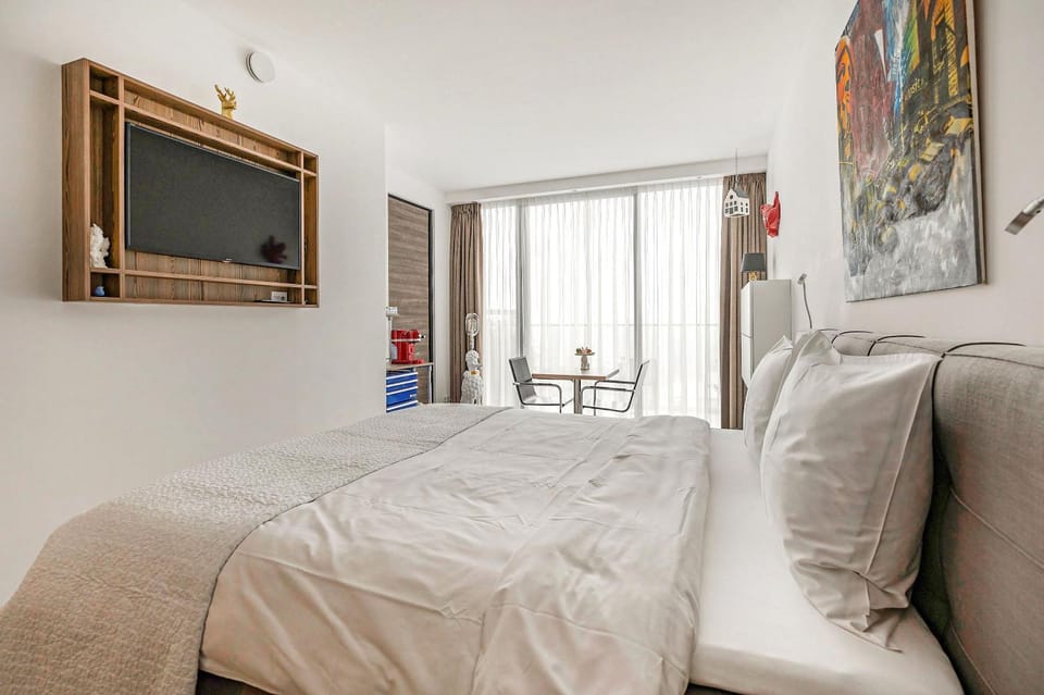 Black Jack Suites Bed and Breakfast in Amsterdam